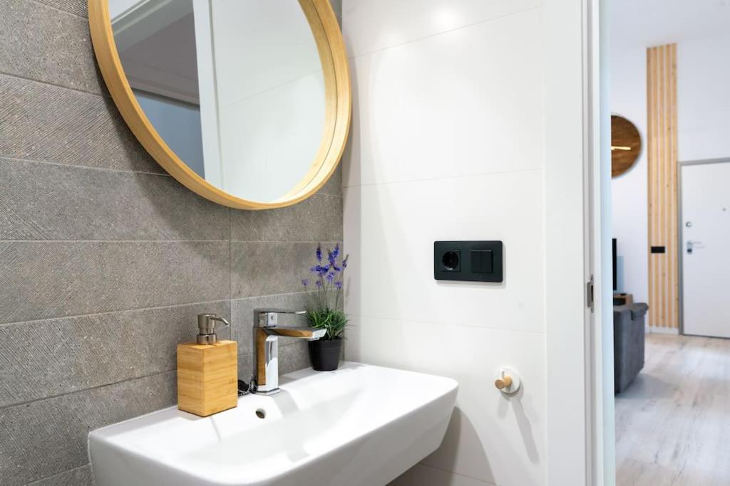 Gb Apartamento Corazon De Sevilla Goyeneta St Kültér fotó